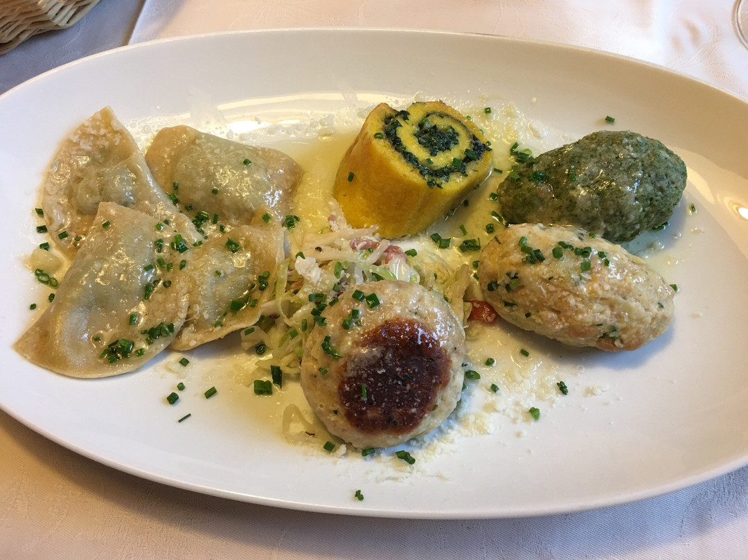 Valdaora di Sopra餐馆和美食-Restaurant Brunnerhof