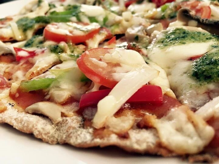 Manolo Fortich餐馆和美食-Frankees