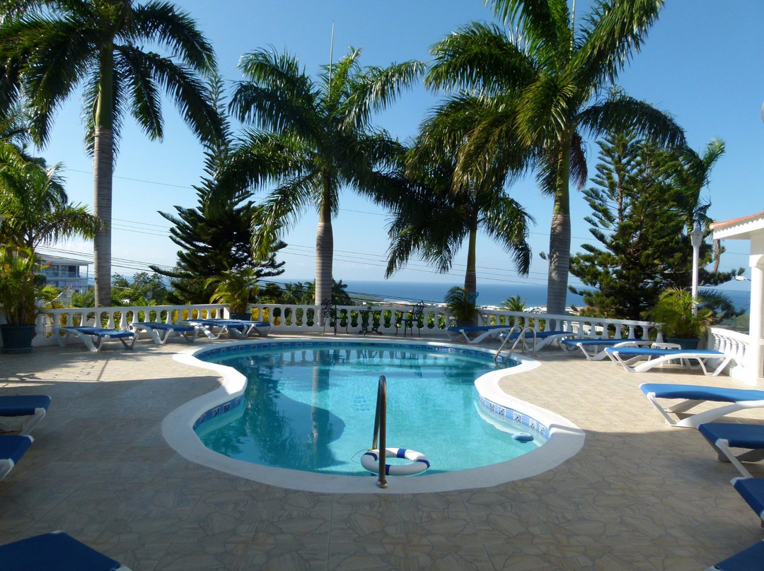 Chateau De La Rose Bed & Breakfast主图