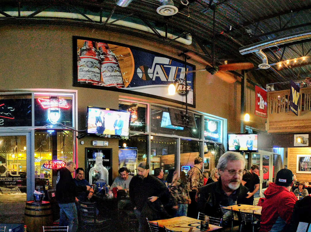 The Break Sports Grill