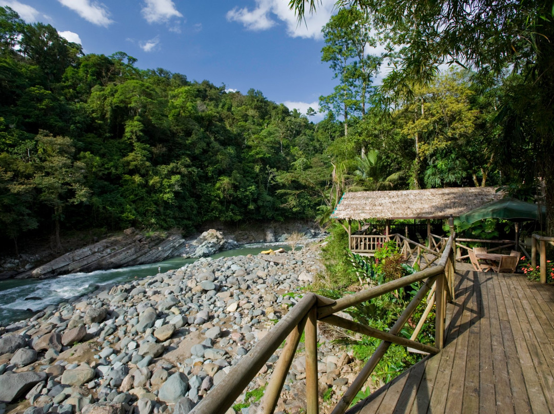 Rios Lodge