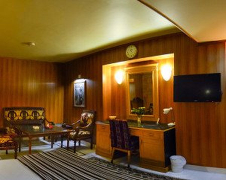 Hotel Days Inn主图