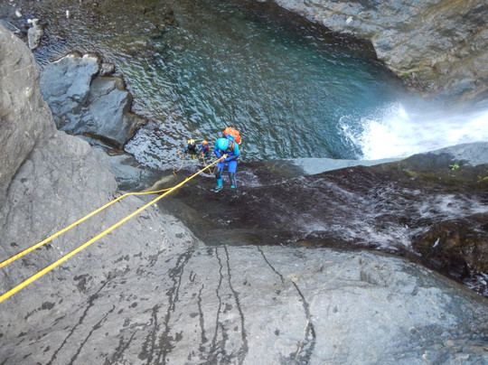 Roc Evolution-Ravine des Cabris必去景点