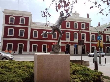 Monumento a  Miquel Biada i Bunyol景点图片