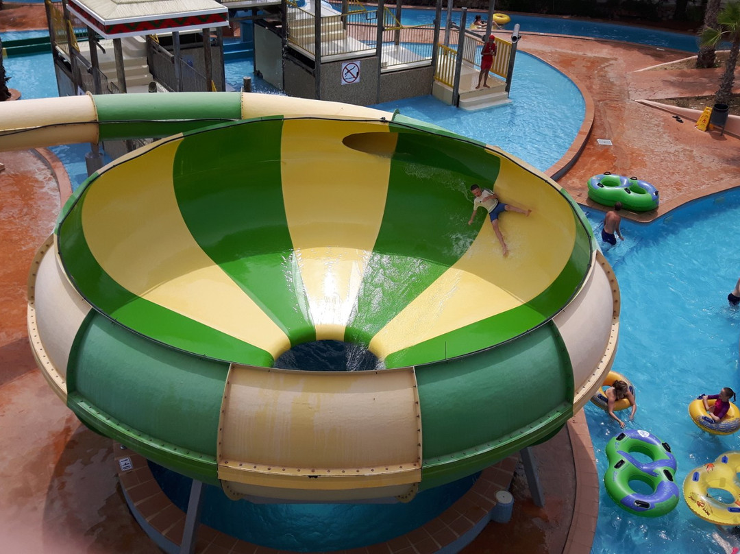 Parque Acuatico-阿雷纳尔－登卡斯特尔必去景点