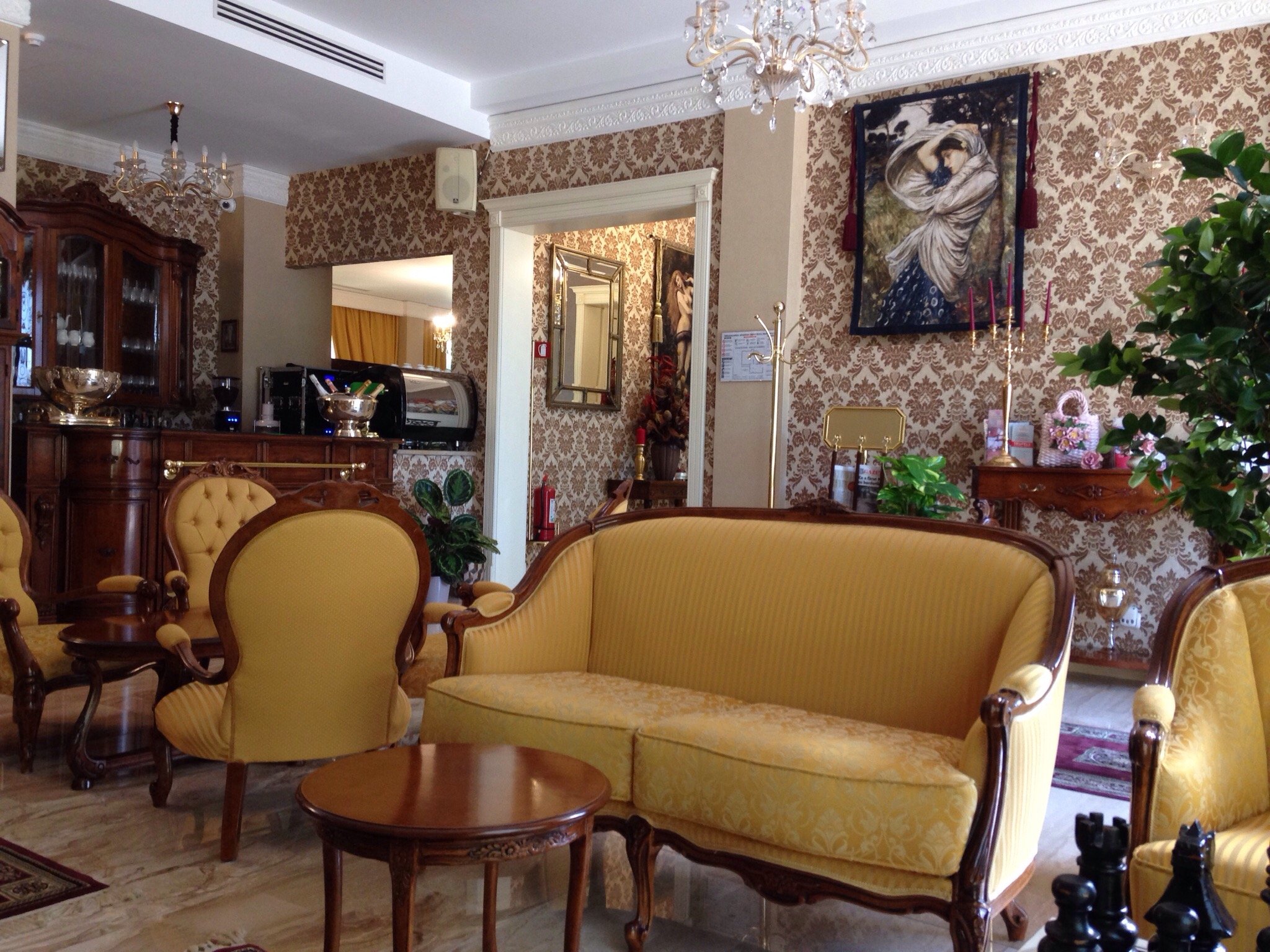 The Arlington Hotel-官方