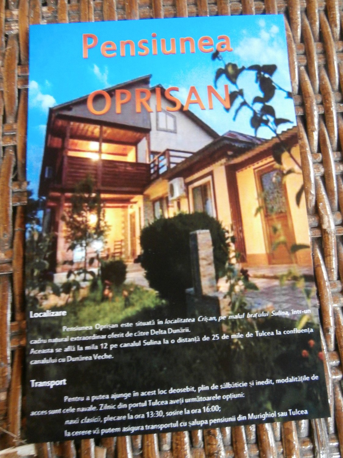 Pensiunea Oprisan-官方