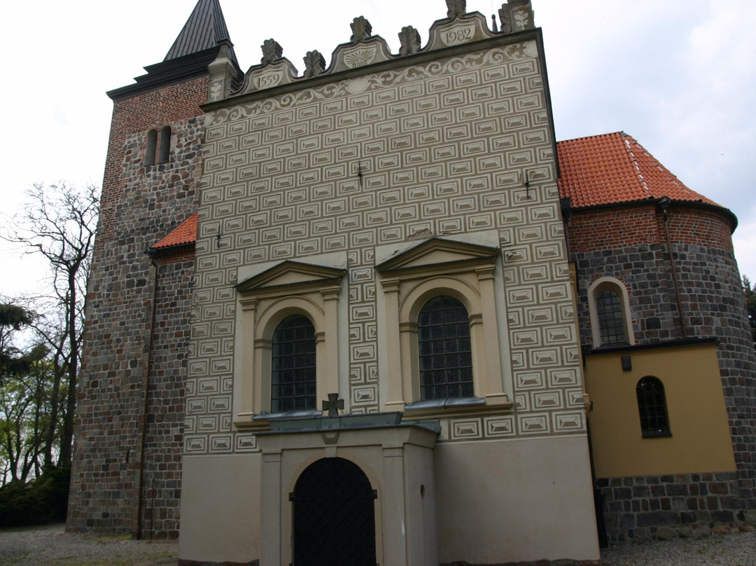 Church of Sts. Margaret景点图片