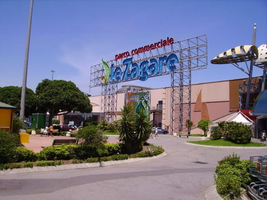 Le Zagare - Parco Commerciale景点图片