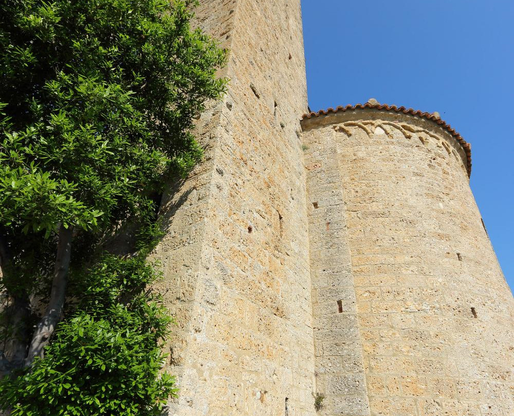 Chiesa di San Michele Arcangelo-文蒂米利亚必去景点