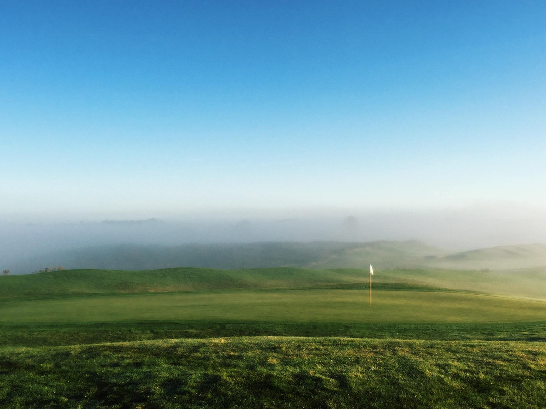 Birdsfoot Golf Club景点图片