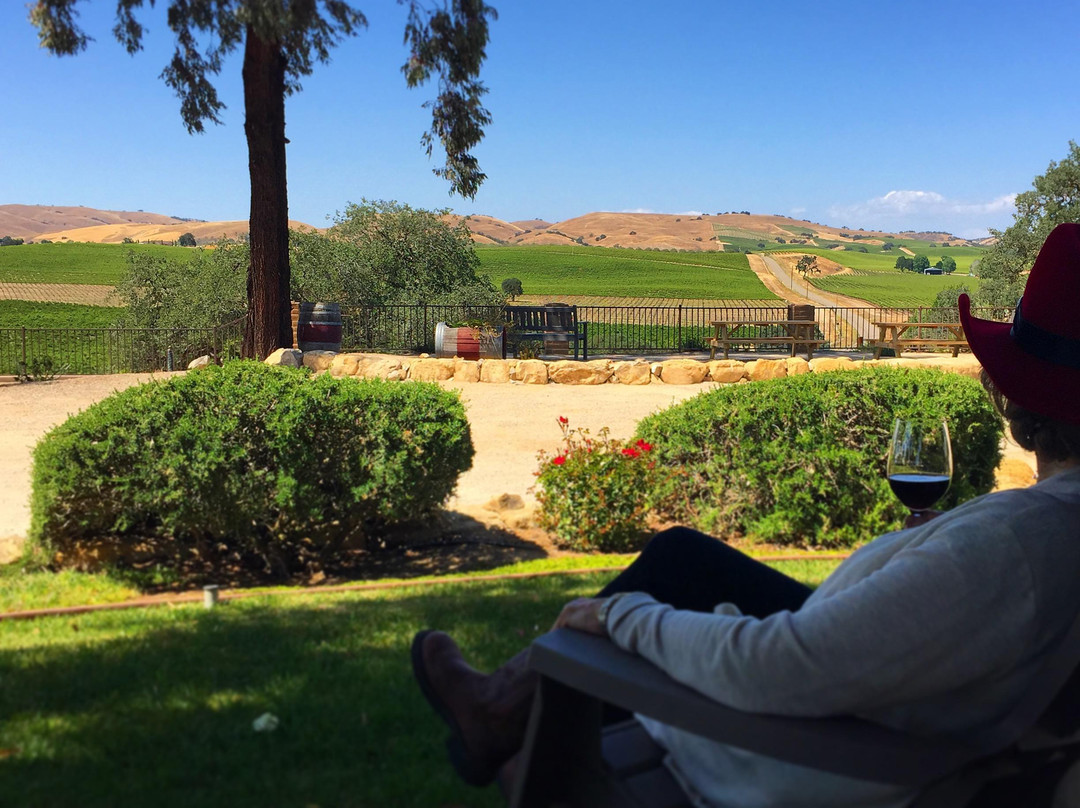 Four Sisters Ranch Vineyards & Winery景点图片