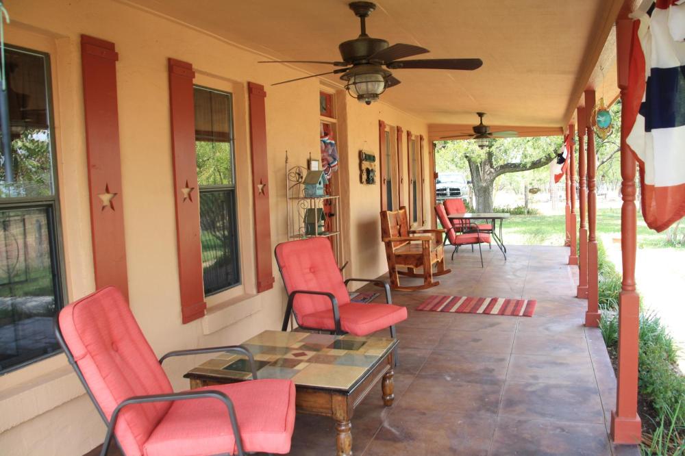 Circle Your Wagons B&B-官方