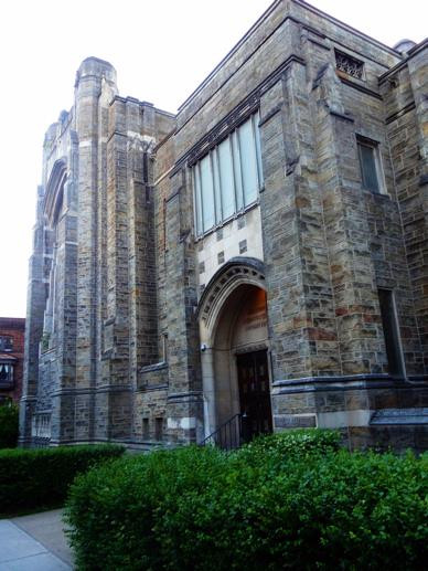 百灵街-奥尔巴尼必去景点