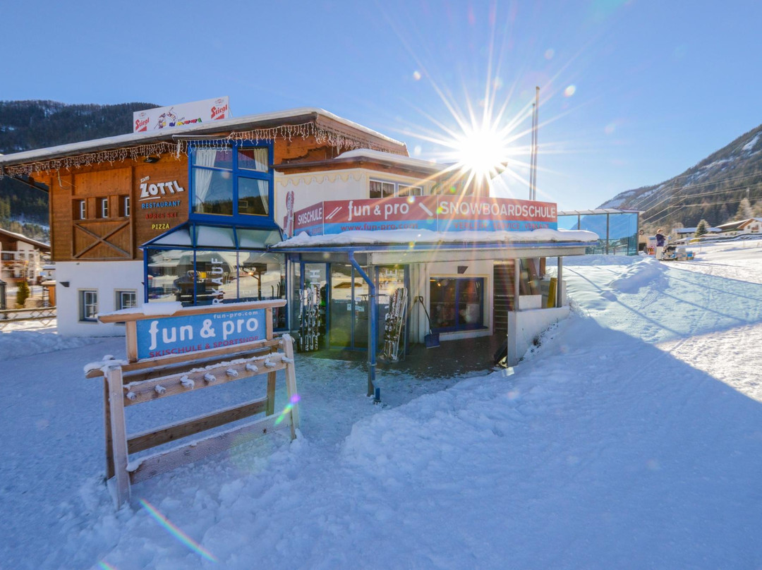 Fun & Pro Skischule - Sportshop Flachau-法拉豪必去景点