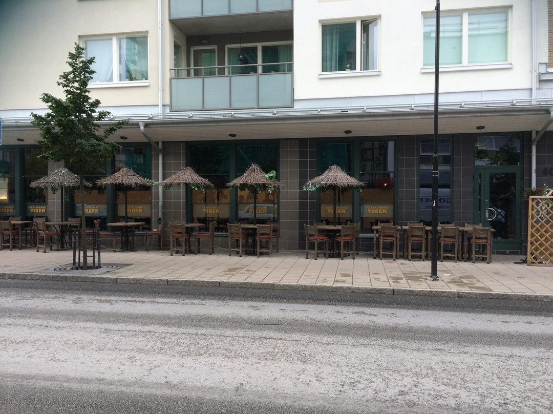 Upplands-Väsby餐馆和美食-Leyla's Kök & Bar