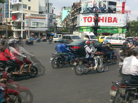 禅韵广场-胡志明市必去景点
