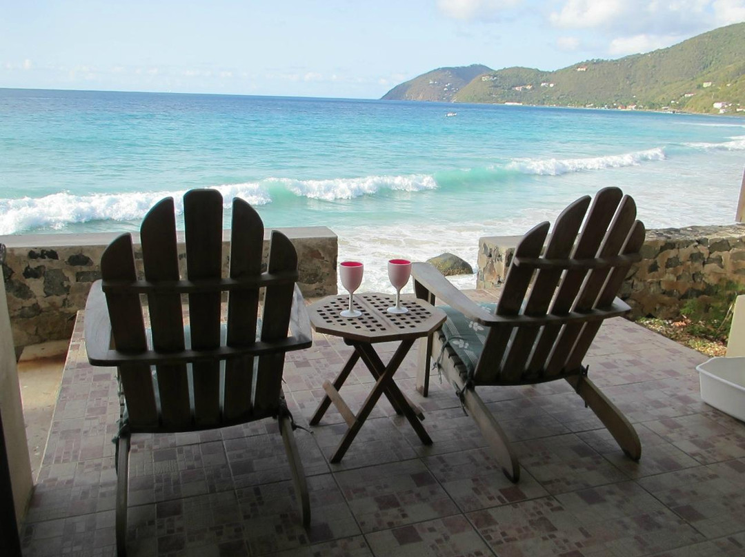 AppleSurf Villas