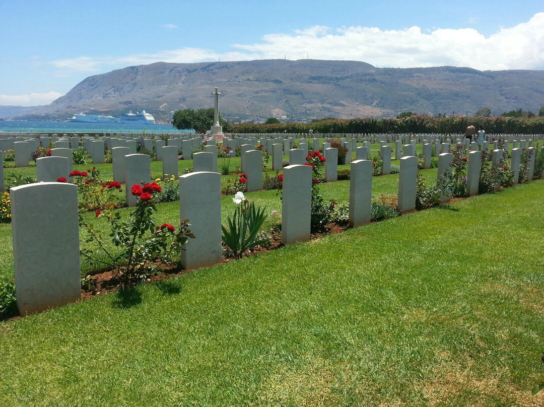 Souda Bay War Cemetery景点图片