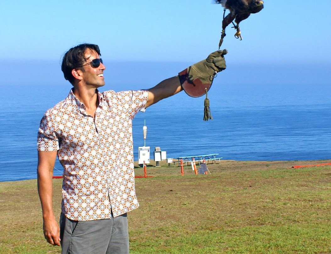 Sky Falconry-Alpine必去景点