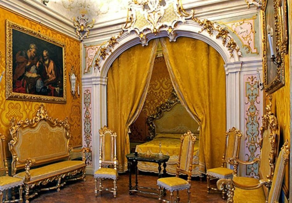 Palazzo Tozzoni景点图片