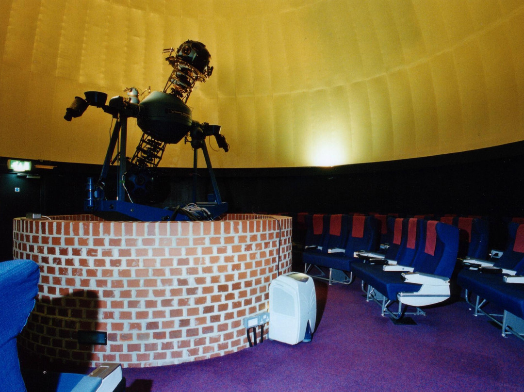South Downs Planetarium and Science Centre景点图片