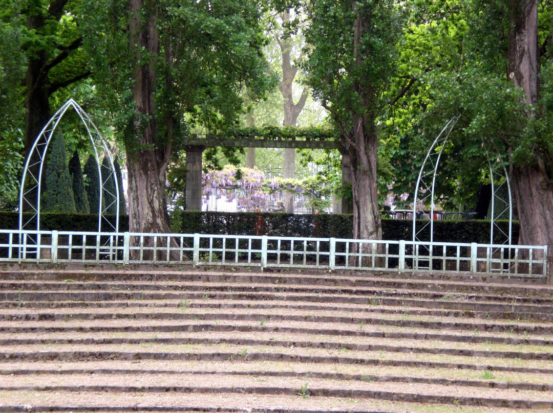 Jardins des Prés Fichaux-布尔日必去景点
