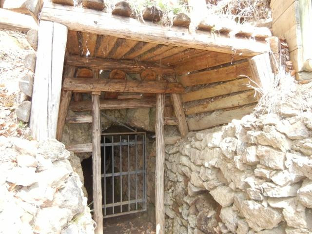 Miniere del Fursil-Colle Santa Lucia必去景点