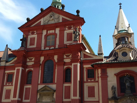 圣乔治教堂-布拉格必去景点