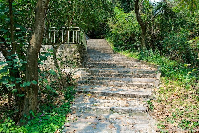 汕头北回归线标志塔-汕头市必去景点