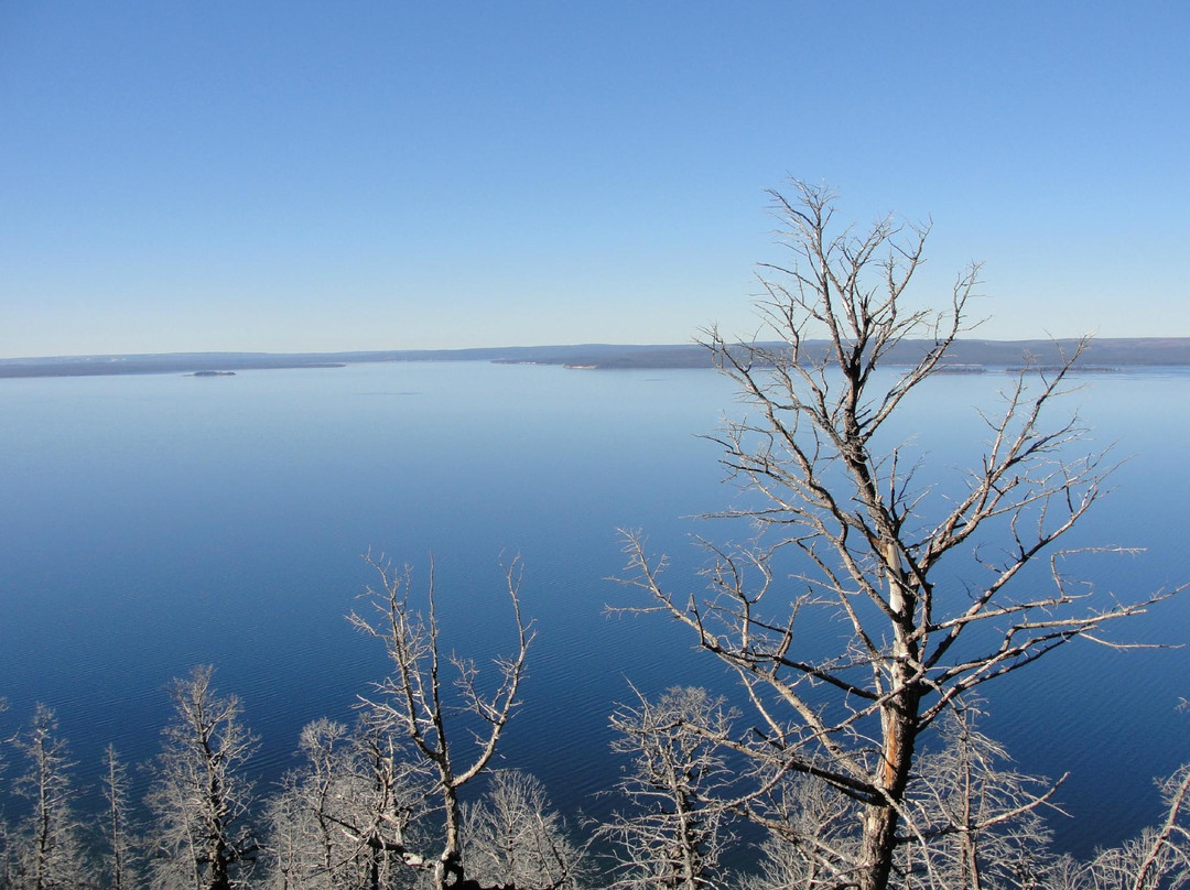 黄石湖-黄石国家公园必去景点