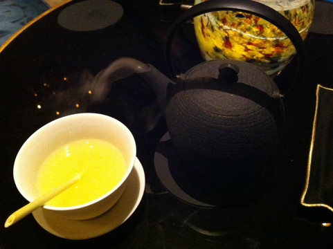 布里斯托尔乐酒吧-巴黎必去景点