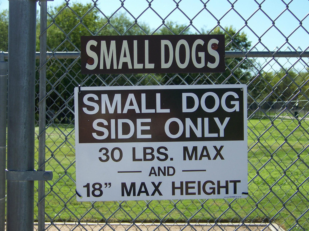 Tails and Trails Dog Park-阿灵顿必去景点