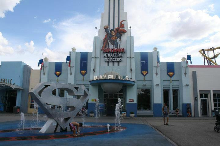 Parque Warner Madrid-圣马丁德拉维加必去景点