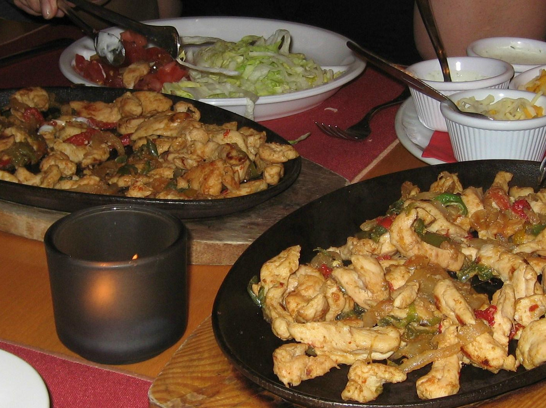 Deftera餐馆和美食-Rancho Bar & Grill