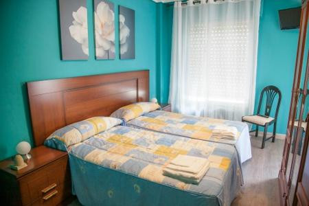 Agoncillo酒店住宿-Pensión Parque del Ebro