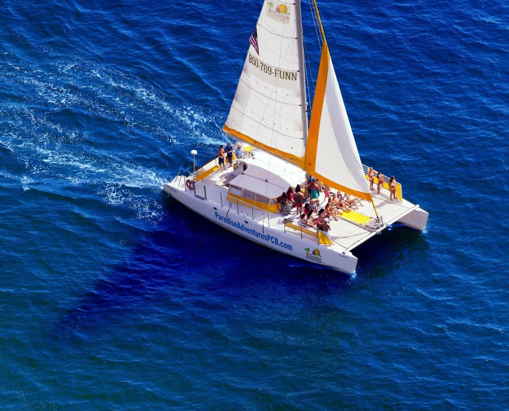 Paradise Adventures Catamarans and Watersports-巴拿马城海滩必去景点