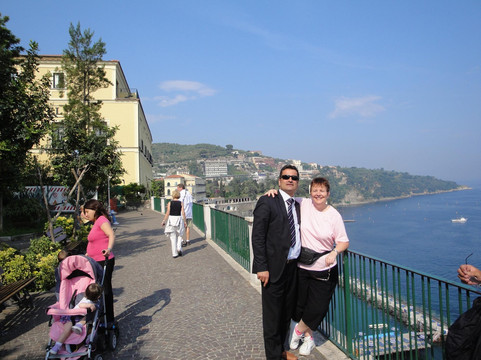 Johnny's Tour Service-索伦托必去景点