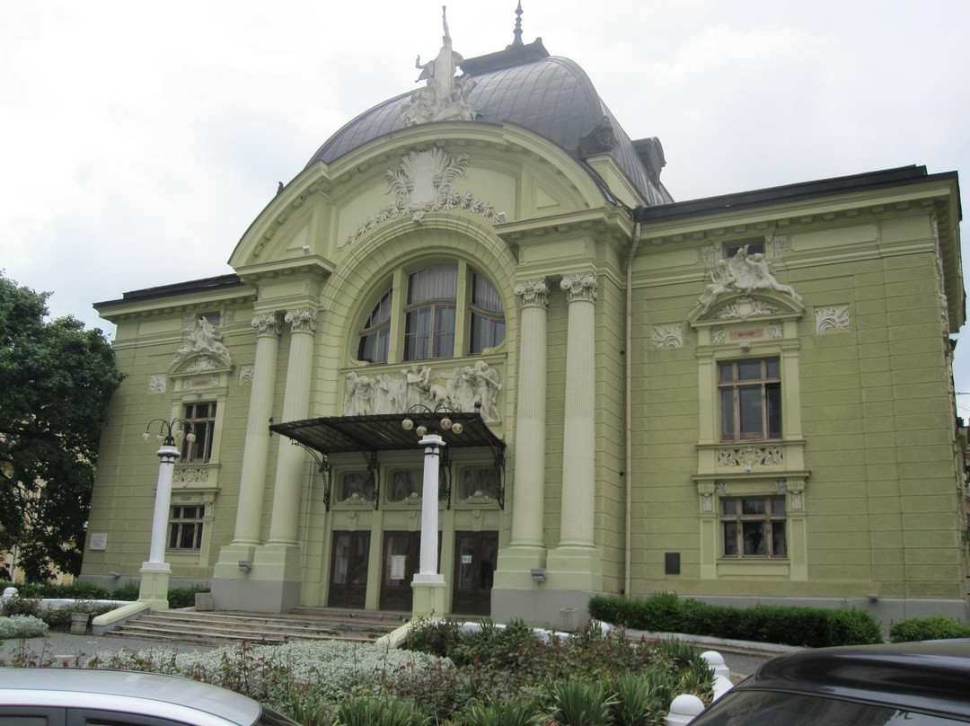Chernivtsi Drama Theatre-Chernivtsi必去景点