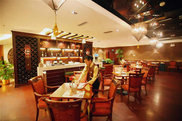 居易度假酒店主图