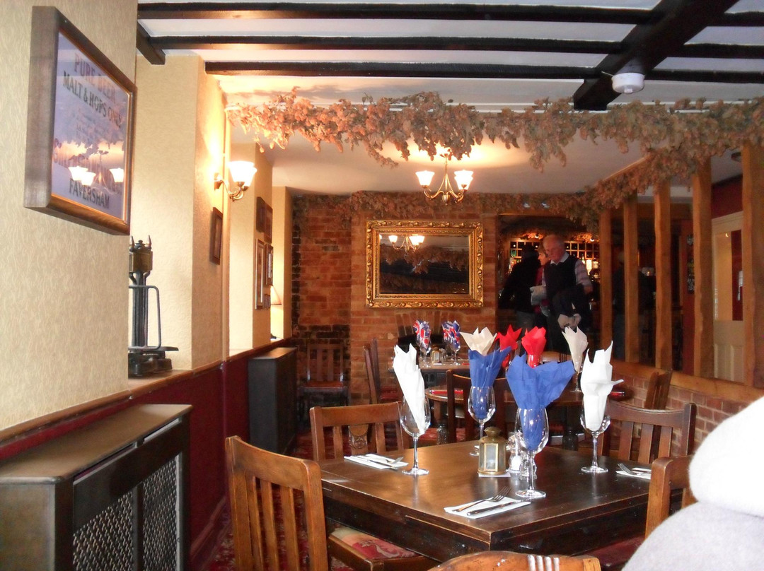 The Rose & Crown主图