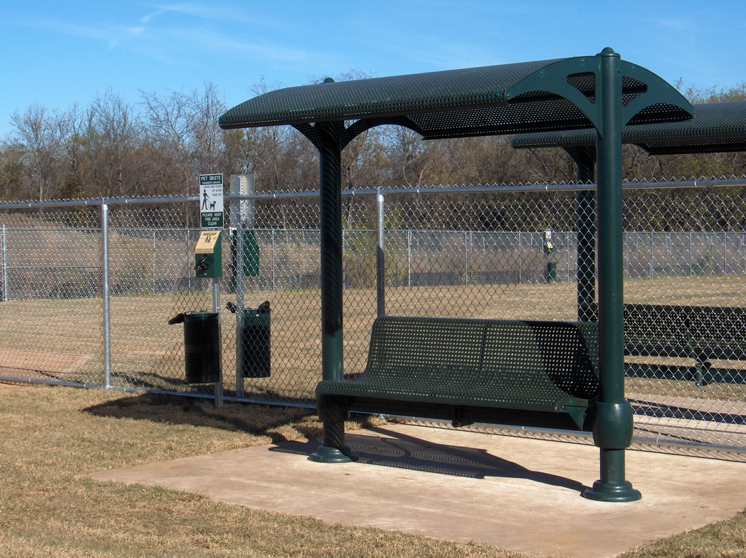 Tails and Trails Dog Park-阿灵顿必去景点