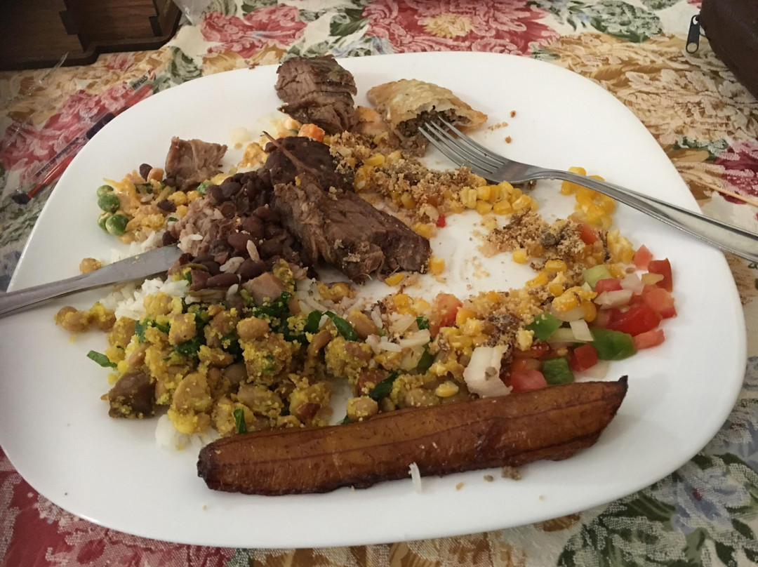 Luziania餐馆和美食-Restaurante Paladar