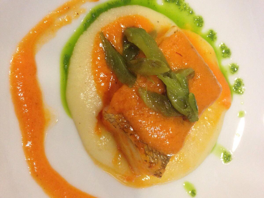 Alkiza餐馆和美食-Iturri Ondo Jatetxea