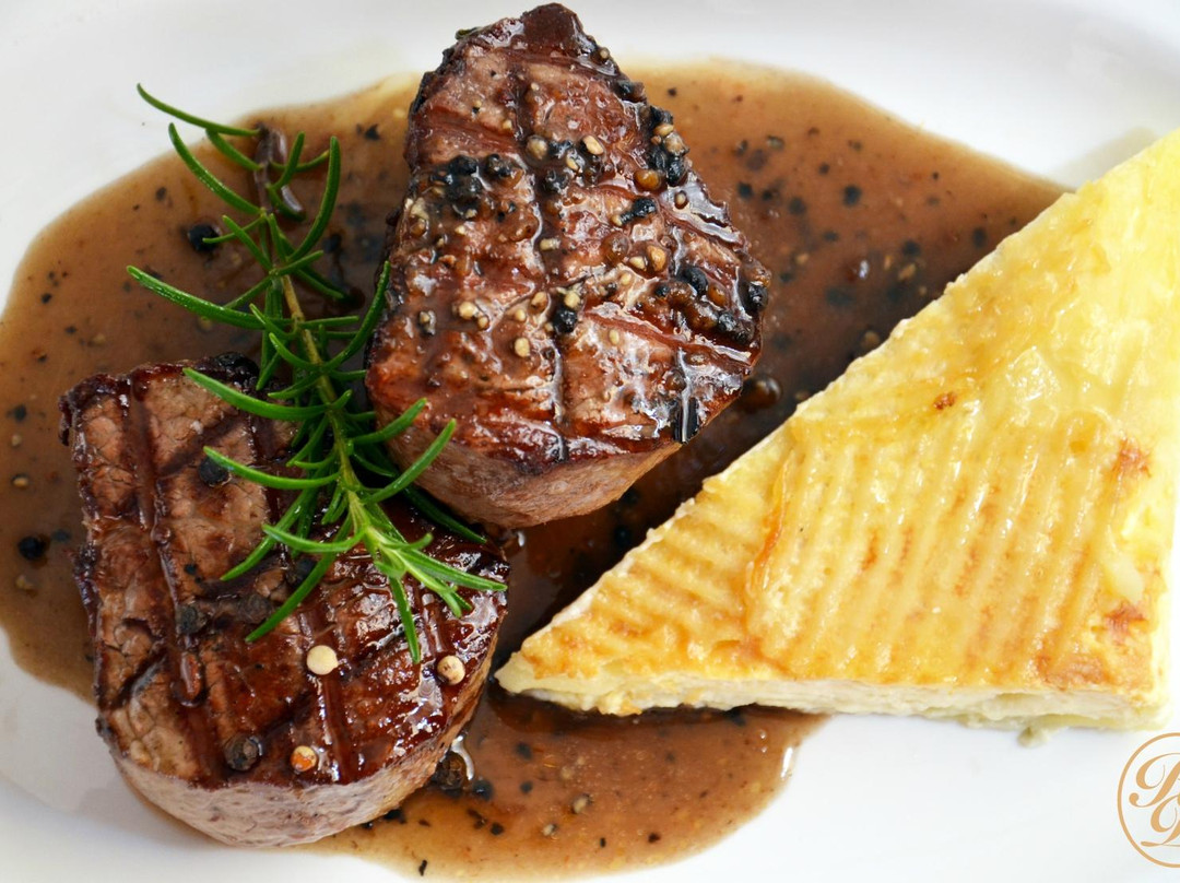 Coronel Pringles餐馆和美食-Pringles Hotel Restaurant