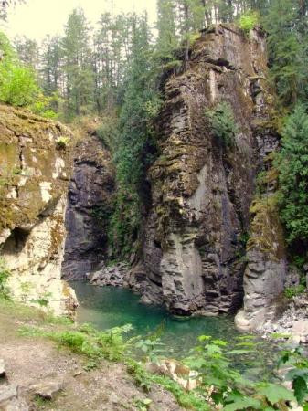 Othello Tunnels-霍普必去景点