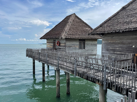 Telunas Beach Resort主图