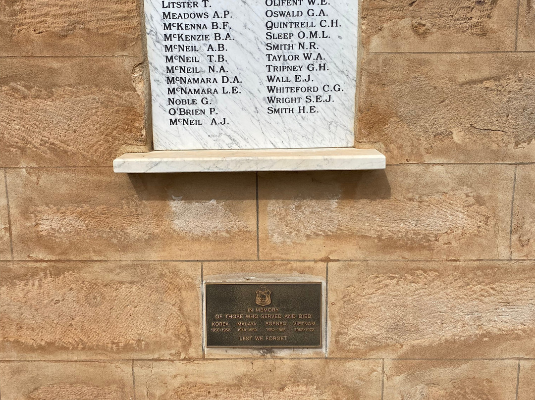 Peterborough Cenotaph-Peterborough必去景点