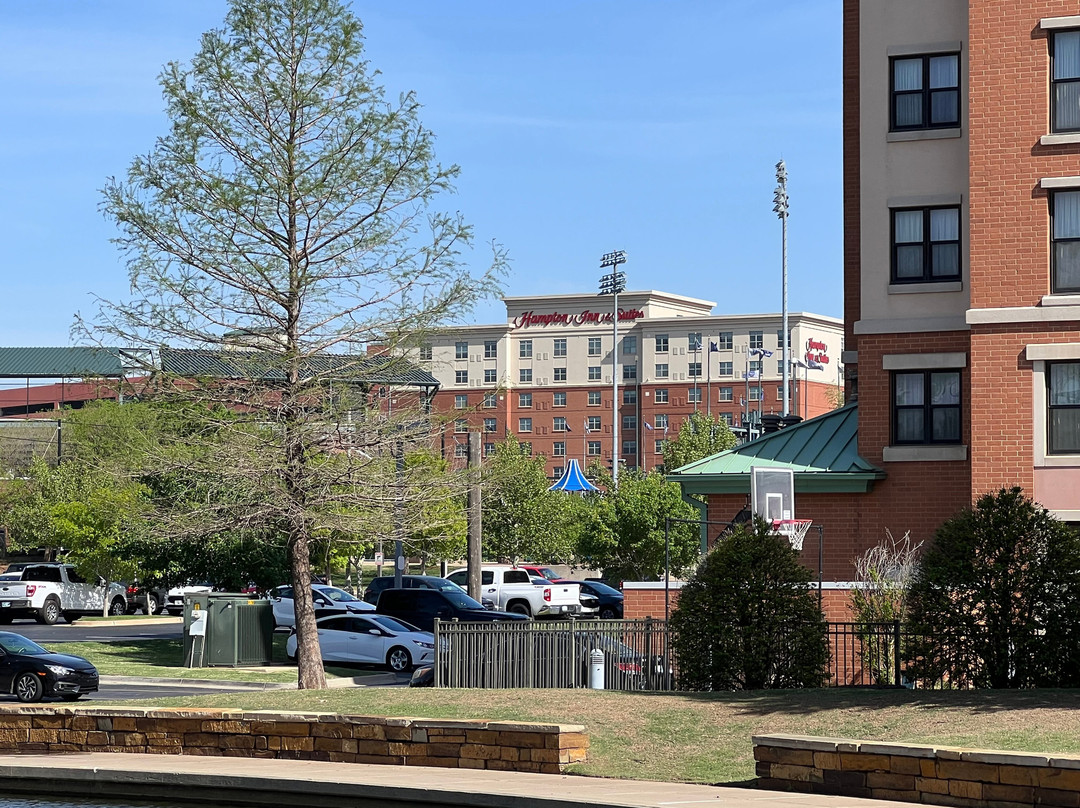 希尔顿欢朋套房酒店-俄克拉何马市布里克顿主图