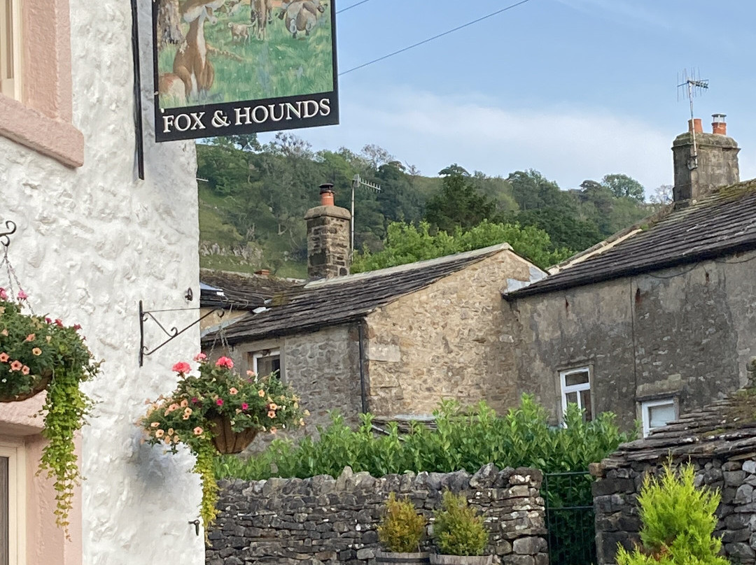 Fox and Hounds Inn主图